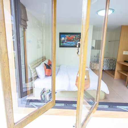 Dusit Talai Resort Nong Nam Daeng Ngoại thất bức ảnh