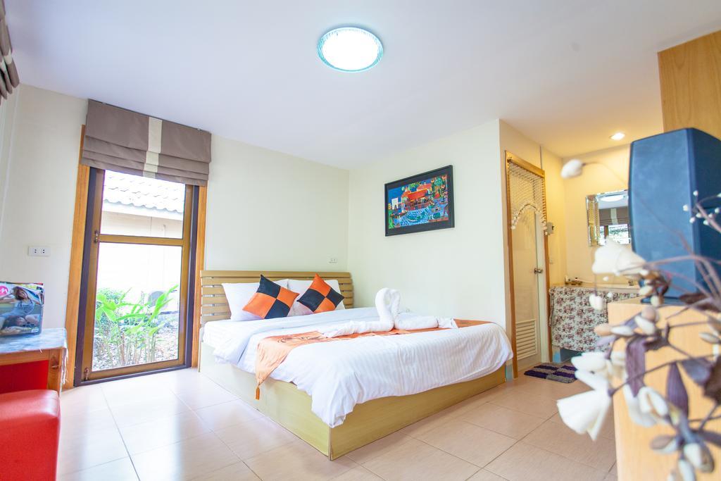 Dusit Talai Resort Nong Nam Daeng Ngoại thất bức ảnh