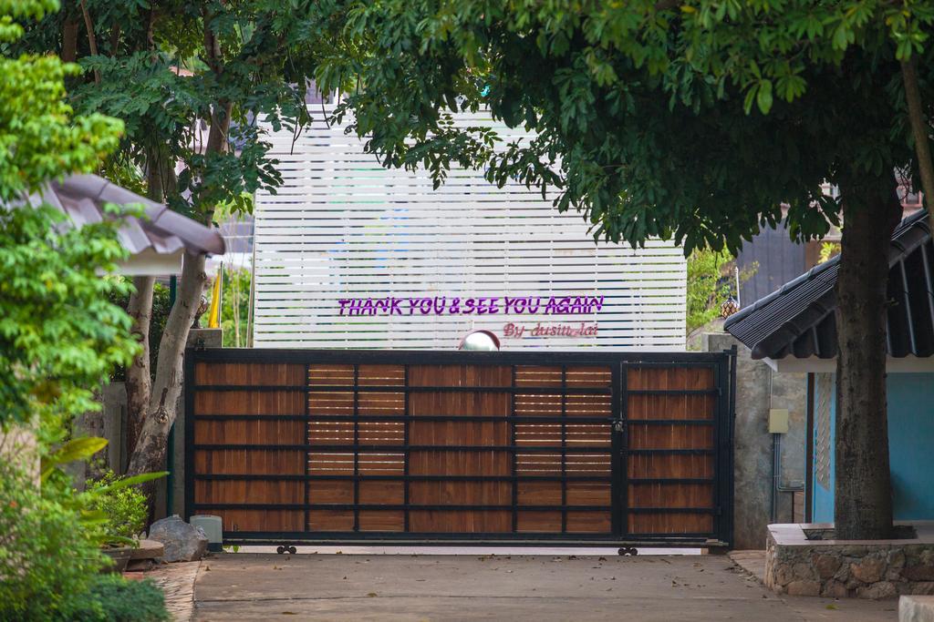 Dusit Talai Resort Nong Nam Daeng Ngoại thất bức ảnh