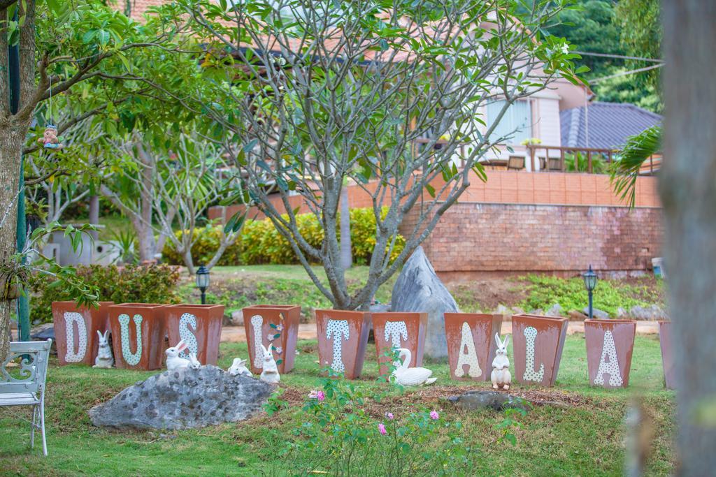 Dusit Talai Resort Nong Nam Daeng Ngoại thất bức ảnh