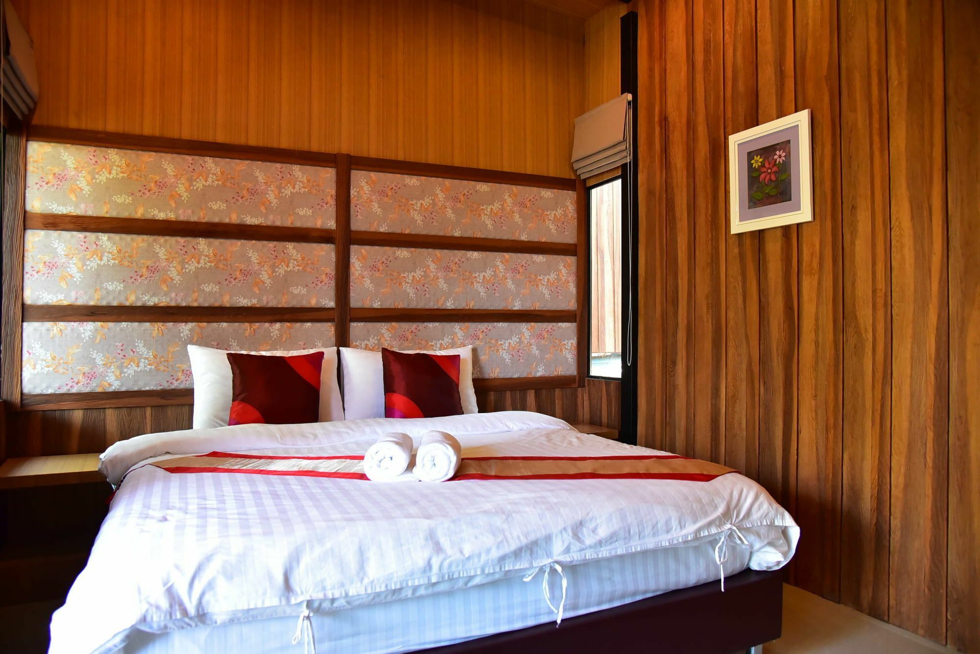 Dusit Talai Resort Nong Nam Daeng Ngoại thất bức ảnh